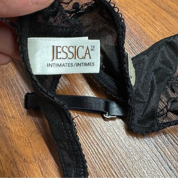 FREE WITH PURCHASE!
2/$20 Jessica intimate garter - Picture 5 of 9